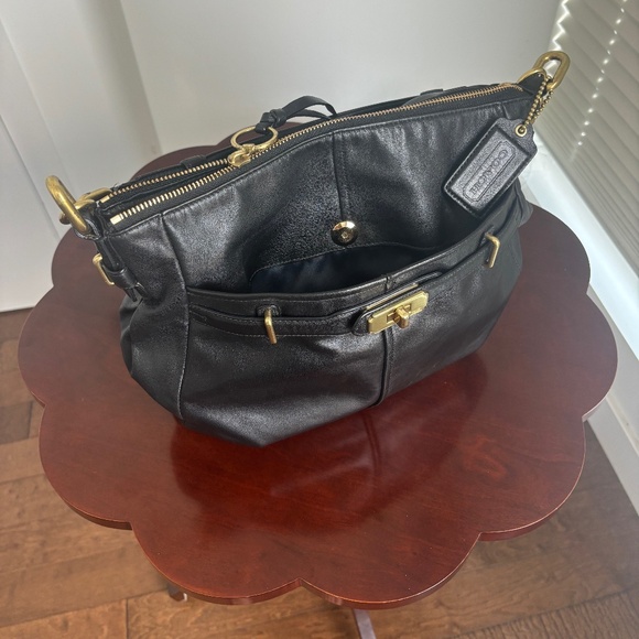 VINTAGE Coach Tote with Gold Accents (2011) - Picture 4 of 7